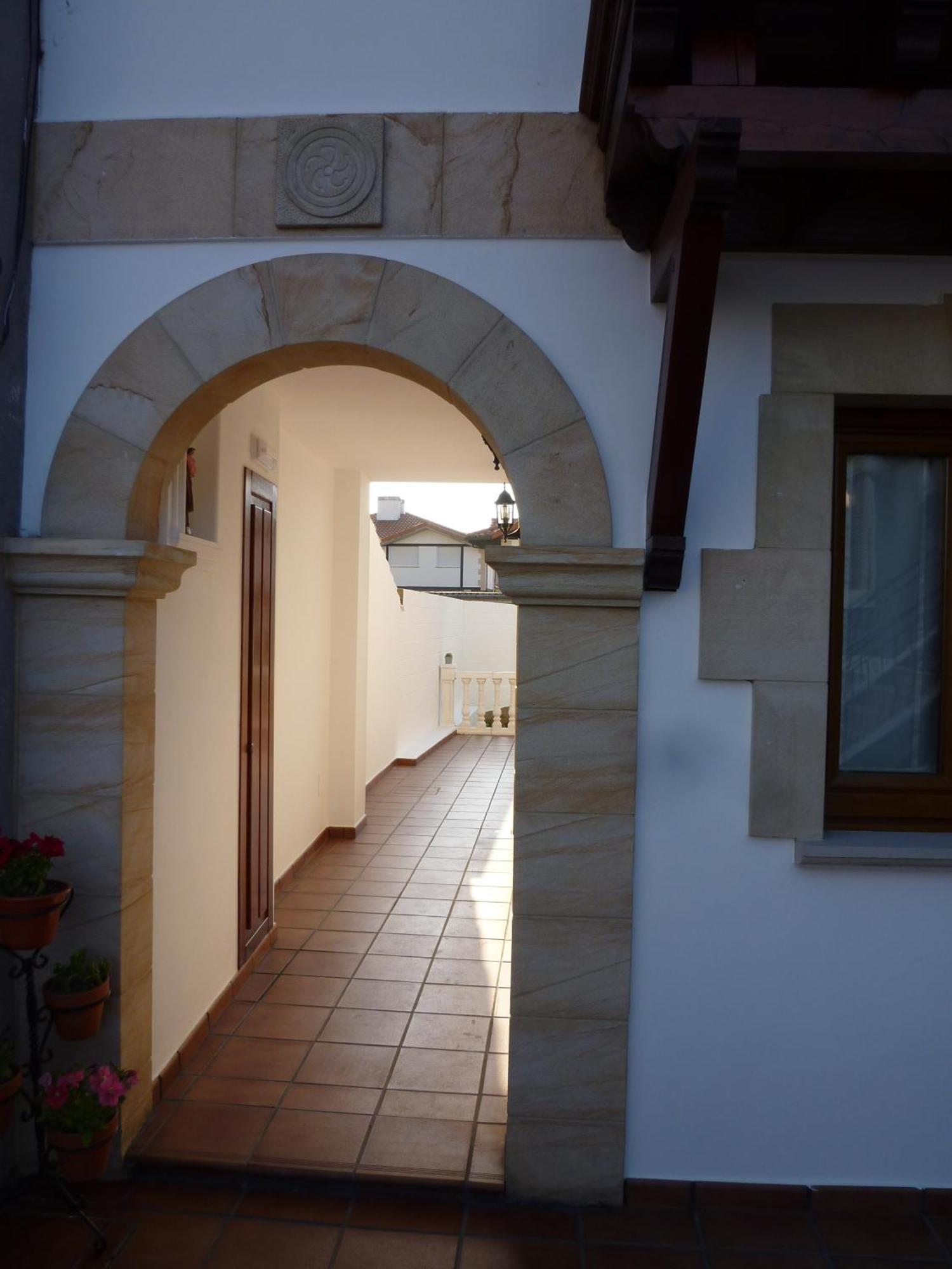 Apartamentos La Fuente De Enmedio Suances Eksteriør bilde